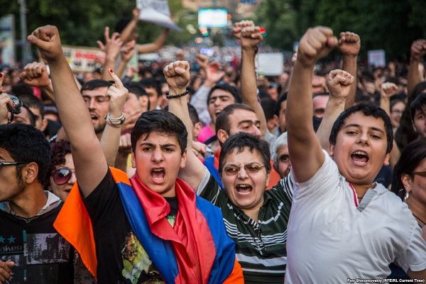 Stratfor о новой волне антиправительственных протестов, угрожающей Армении 